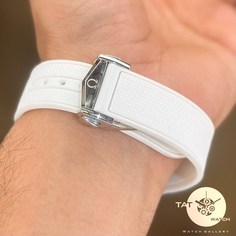 ساعت مردانه زنانه امگا سواچ ماه اسنوپی سفید Moon بند رابر قفل امگایی سه موتوره کرنو با omega swatch ساعت مچی