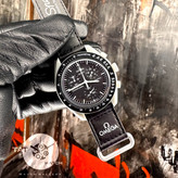 ساعت مردانه زنانه امگا سواچ رنگبندی کامل سه موتور فعال با یکسال و جعبه و omega swatch ساعت مچی