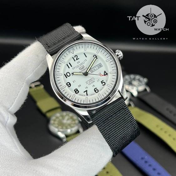ساعت مردانه سیکو5 خلبانی موتور آرامگرد دو تقویمه با یکساله و جعبه seiko5 ساعت مچی