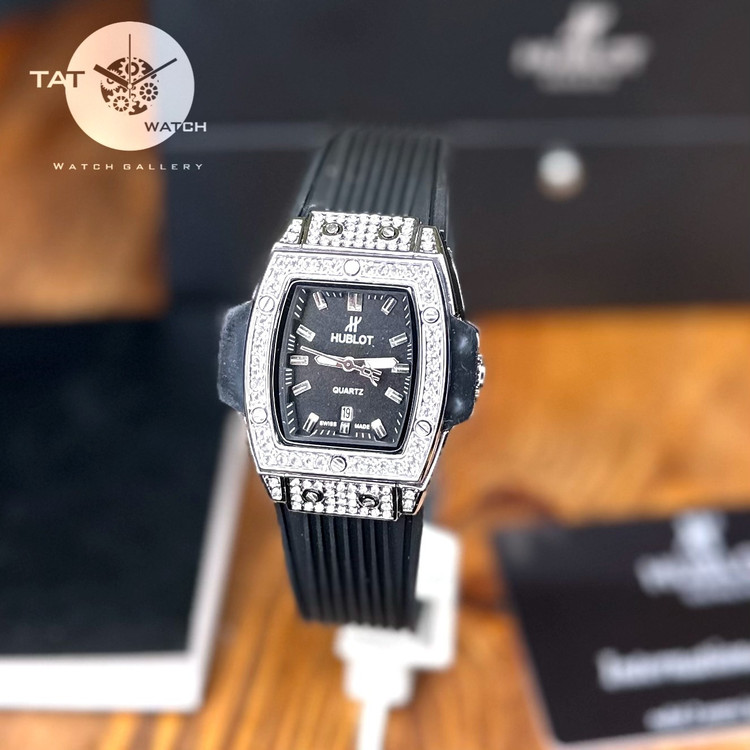 ساعت مچی زنانه هابلوت بند رابر با جعبه در رنگبندی Hublot
