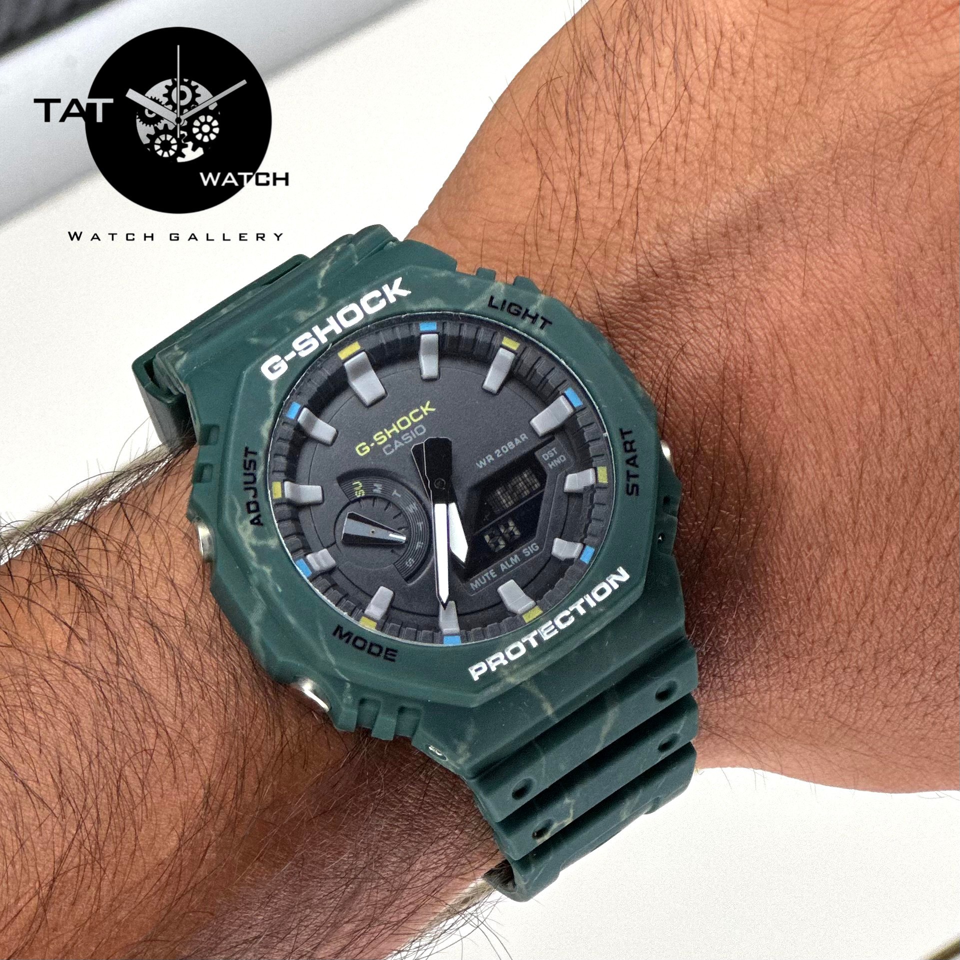 ساعت مچی مردانه جی شاک Ga2100 سبز با یک ساله جعبه دارای رنگبندی G-Shock