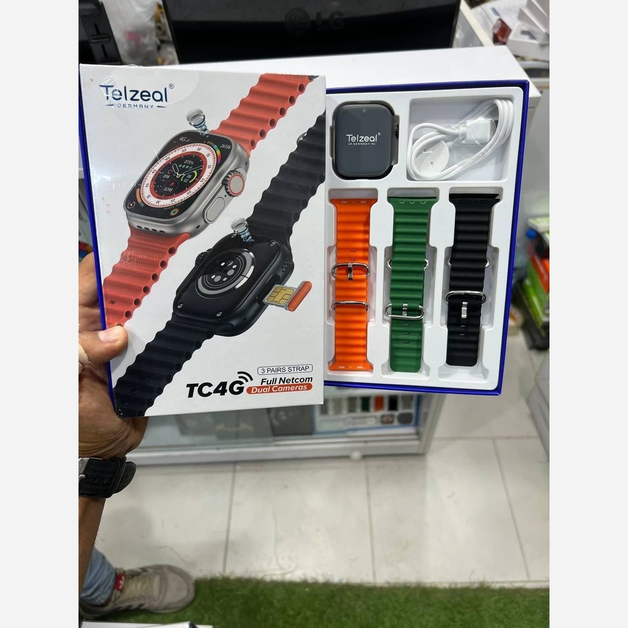 ساعت هوشمند سیم کارت خور Telzeal مدل TC4G ریجستری با 64 گیگ حافظه داخلی و 4 گیگ رم 2 دوربین و 3 بند عالی