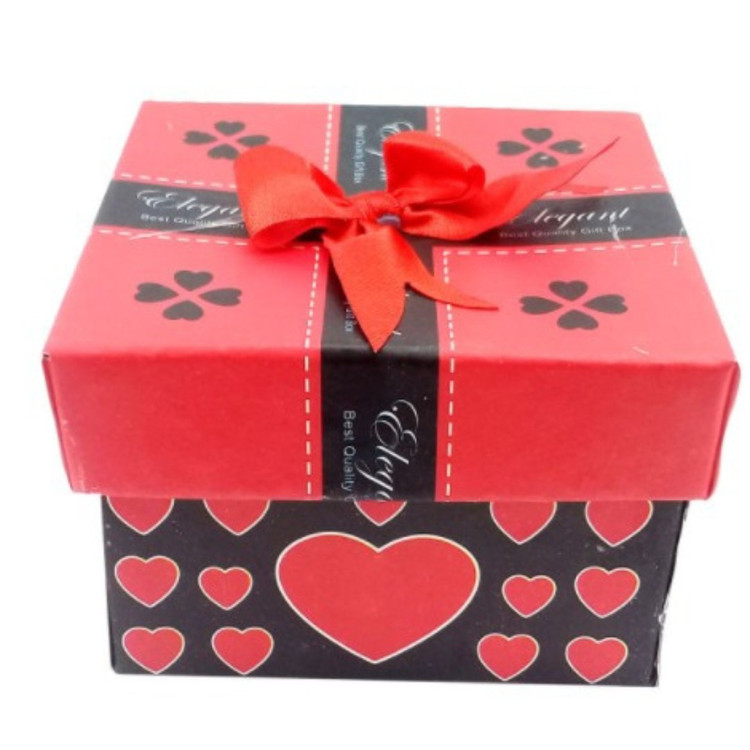 ساعت مچی دخترانه و زنانه اولیجیا مدل مکعبی
