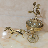 قندان و شکلات خوری برنجی طرح ارابه ای کد 355