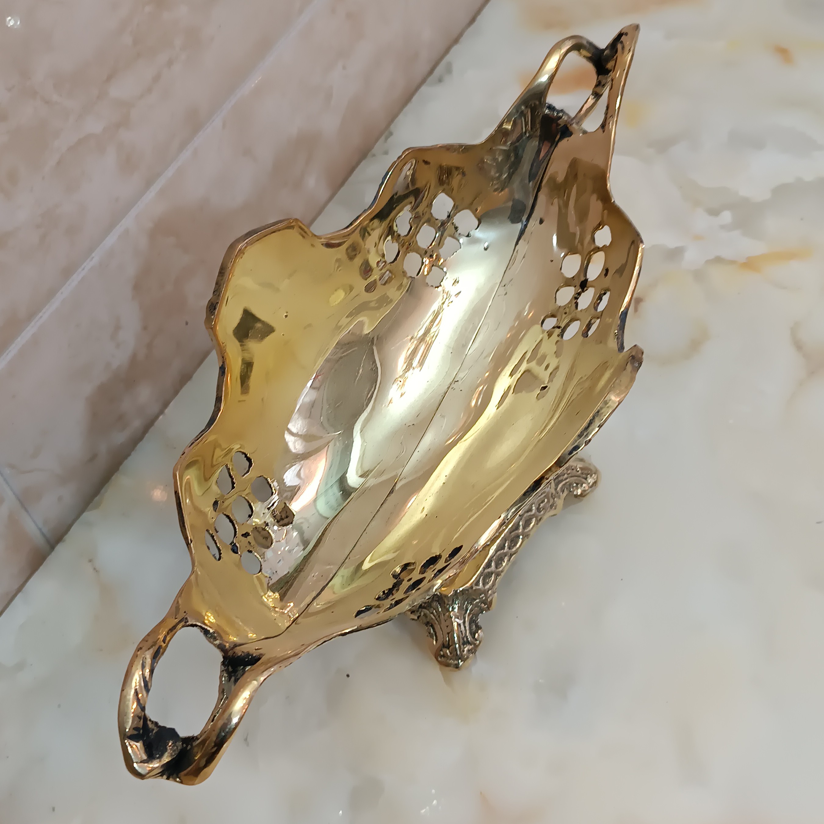 شکلات خوری برنجی و آجیل خوری برنجی طرح کشکول دسته سرخود سایز متوسط،کد 135