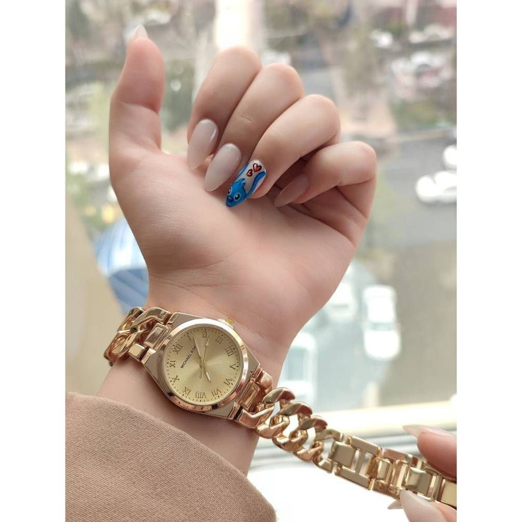 ساعت زنانه میشل کورس کیفیت عالی شیک و زیبا رنگ ثابت ۔ساعت زنانه ۔ساعت دخترانه