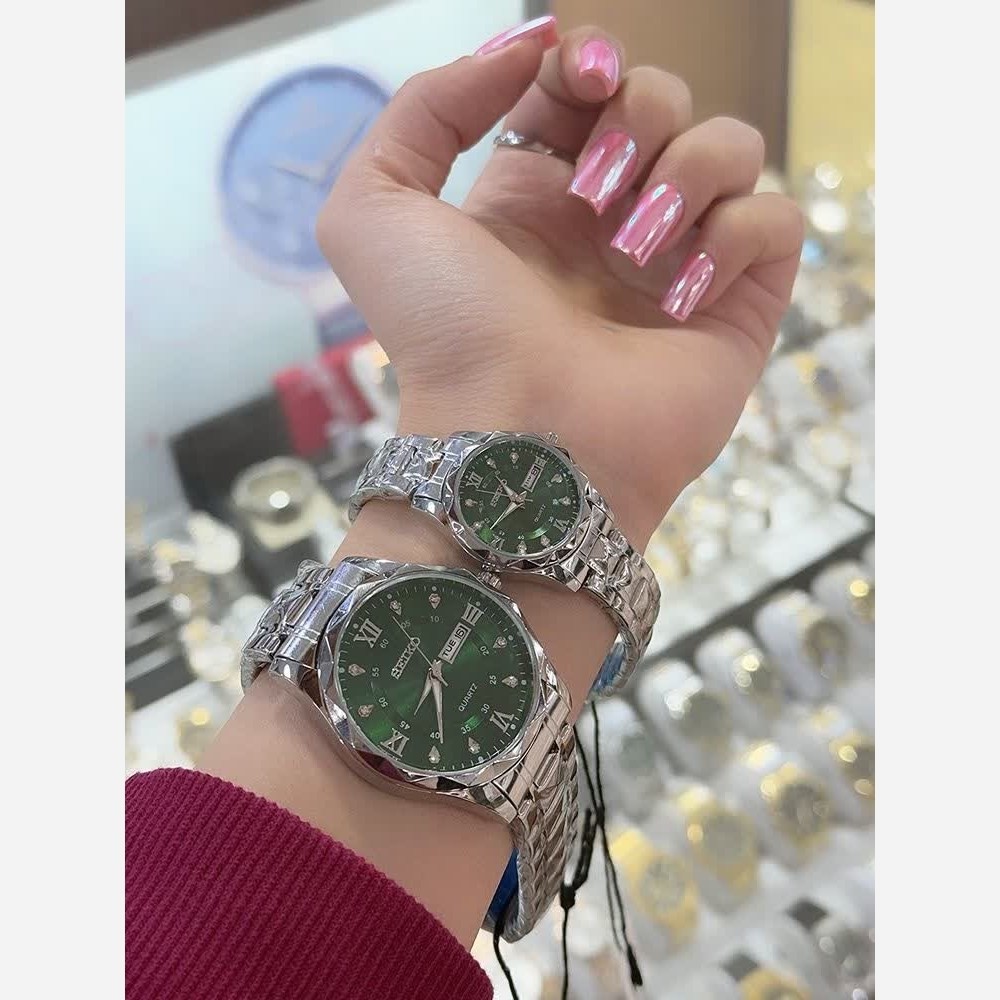 ساعت الماسی برند سیکو کیفیت عالی شیک و زیبا رنگ ثابت سفارش به صورت تک و ست ۔