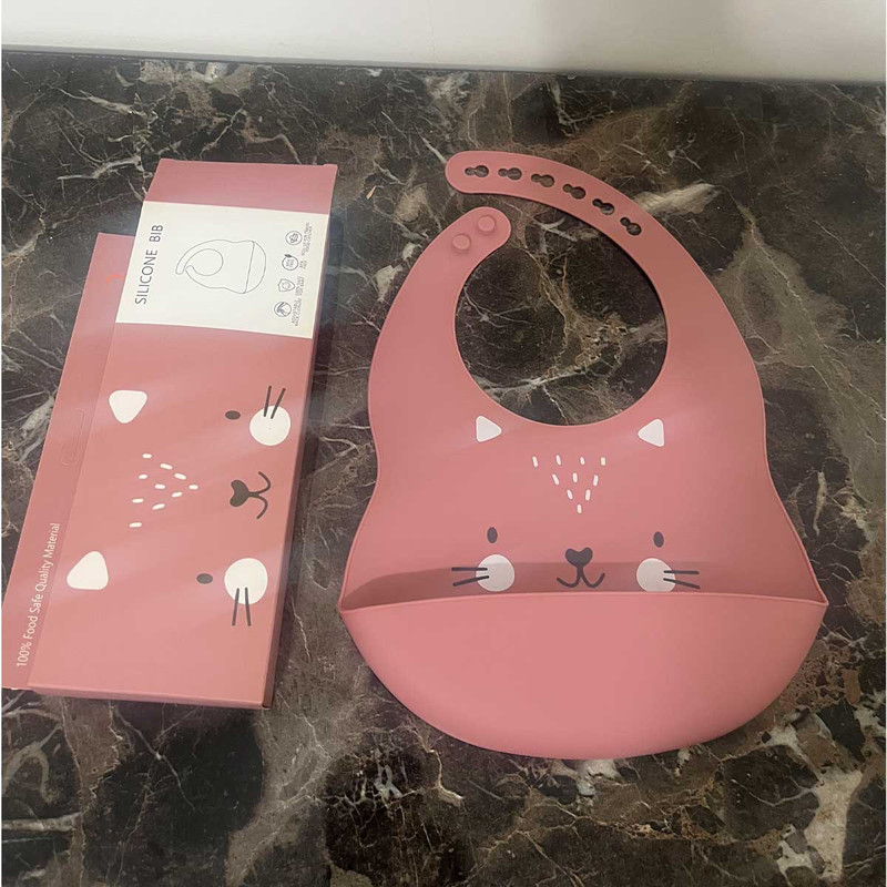پیش بند نوزادی مدل SILICONE BIB