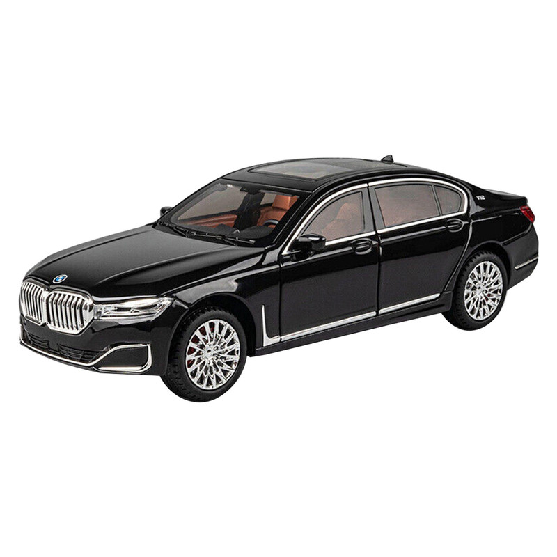 ماشین بازی مدل  BMW 760
