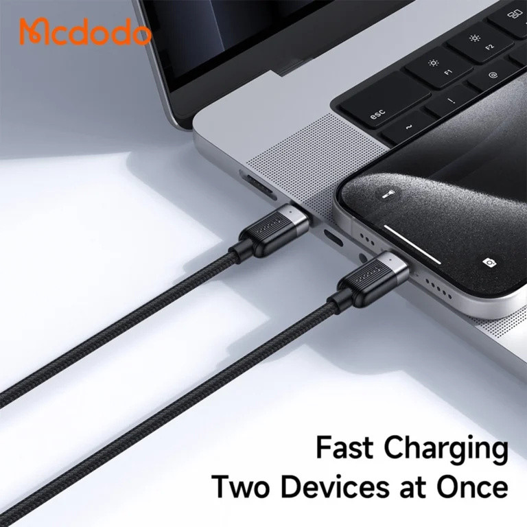 کابل USB-C مک دودو مدل 100W CA-678 طول 1.5 متر