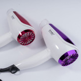 سشوار مسافرتی 1800 وات رومئو مدل RM-5959، موتور AC، وزن 350 گرم، المنت فلز، دارای سری متمرکز کننده پهن با ویژگی صاف ک...