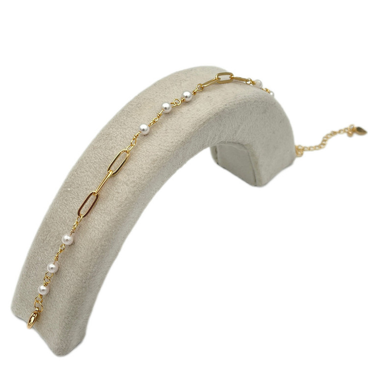 پابند زنانه زنجیری آبکاری طلا دارای مروارید مدل KYF025